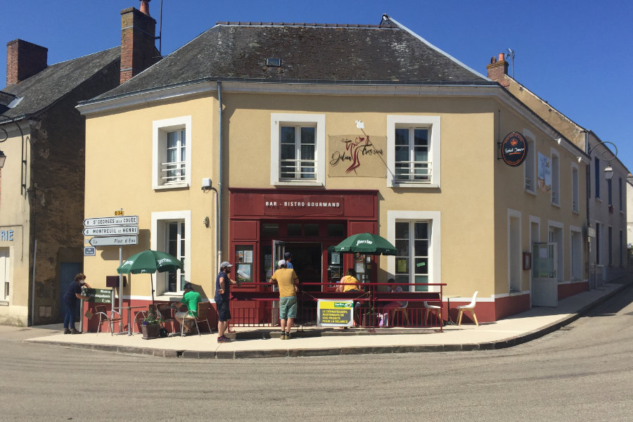 Café Delicatresson in Tresson