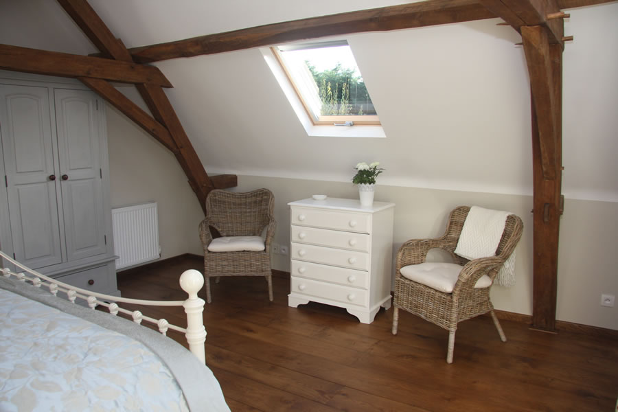 Sunset bedroom seating area